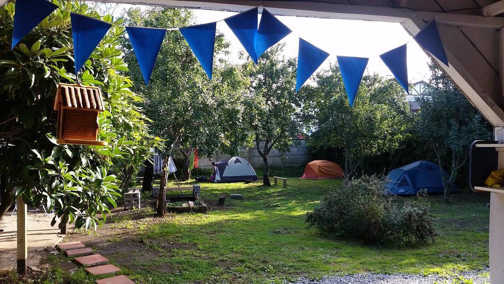 Casa Vieja Hostel & Camping Пуерто-Варас Екстер'єр фото