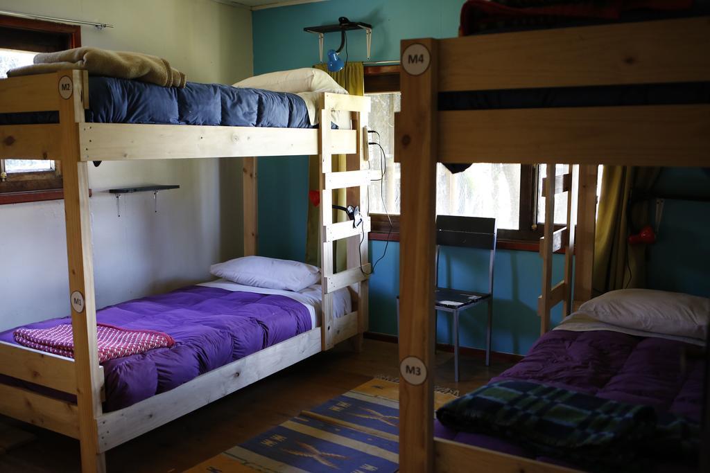 Casa Vieja Hostel & Camping Пуерто-Варас Екстер'єр фото